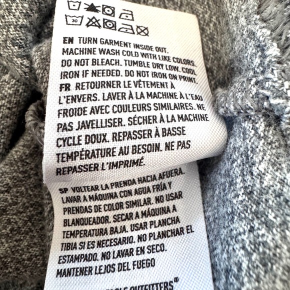 American Eagle XL Long Sleeve Shirt Lot of 2 AE USA Heather Gray Black Logo Tee - Picture 6 of 10